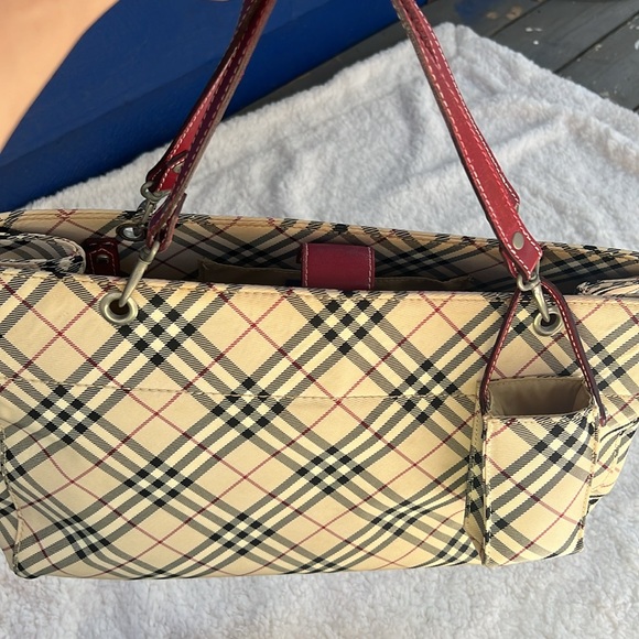 BURBERRY LONDON BLUE LABEL HAND BAG - Picture 11 of 11